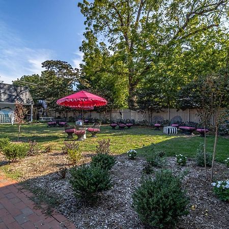 The Chesapeake Inn Urbanna Dış mekan fotoğraf