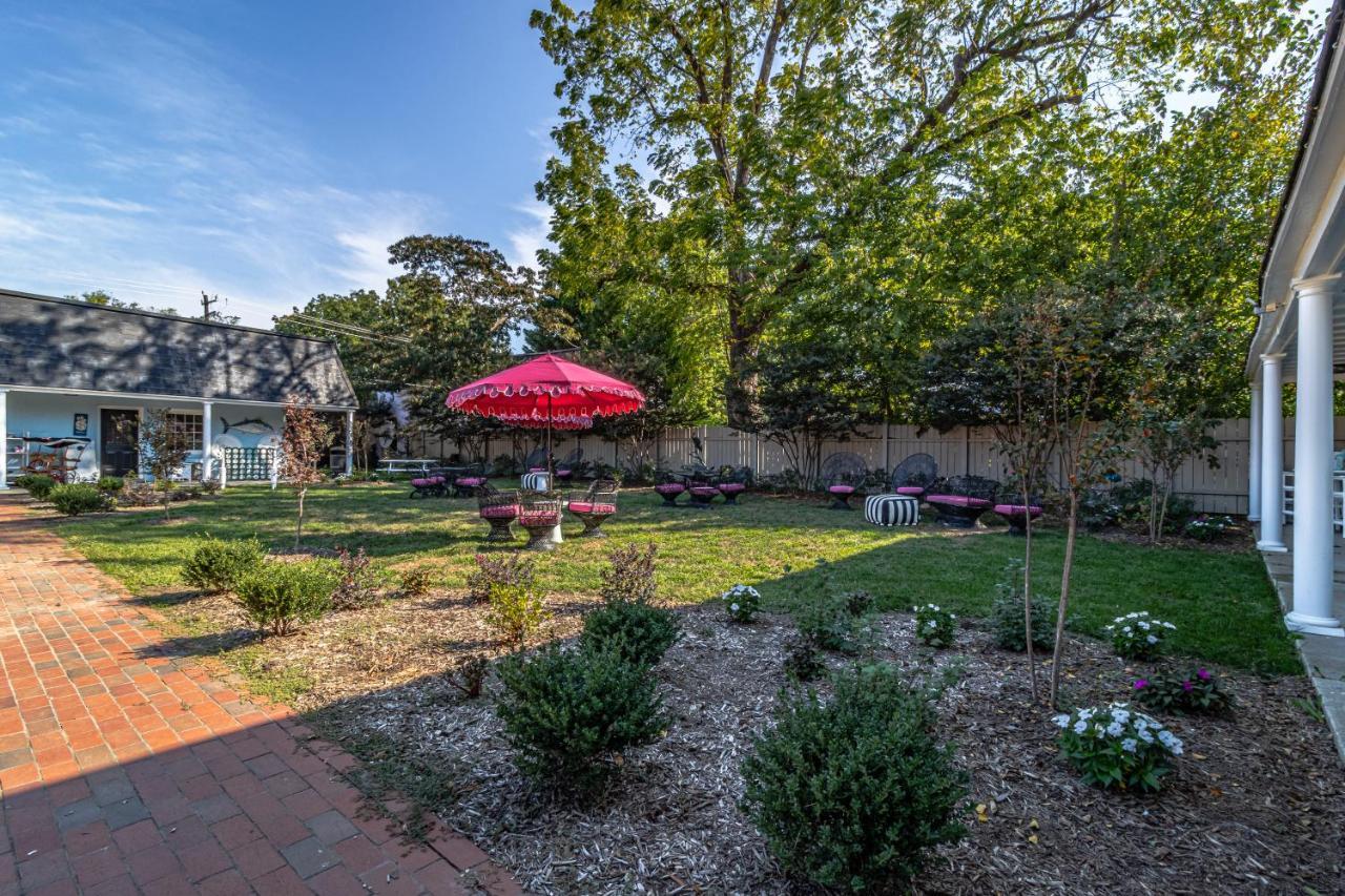 The Chesapeake Inn Urbanna Dış mekan fotoğraf